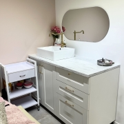 Продается действующий салон красоты в Таллинне.