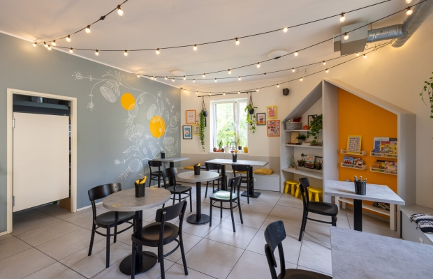 Vana-Kalamaja 18 (Kohvik Vaffel) commercial space for rent