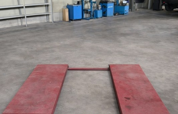 Müüa toimiv autoteenindus valmis ärina koos üürilepinguga