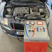 Продается действующая автомастерская с современным оборудованием, инструментом и оборудованием и действующим договором аренды.