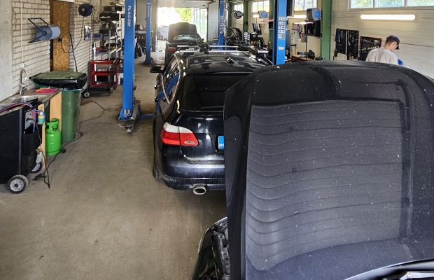 Продается действующая автомастерская с современным оборудованием, инструментом и оборудованием и действующим договором аренды.