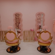 Продается необычный салон красоты и бар красоты в Таллинне - готовая концепция и бренд