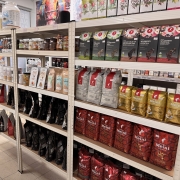 IRON DUST franchise is a ready-made business in the field of sports nutrition (Retail + E-commerce)