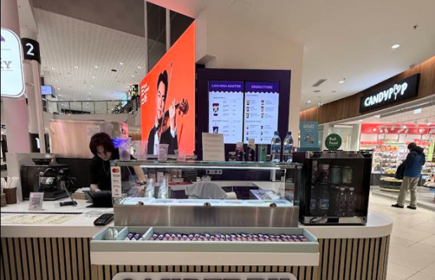 OAKBERRY AÇAÍ - 5,5 remaining years of Estonia, Latvia and Lithuania development rights +one operating shop in Tallinn