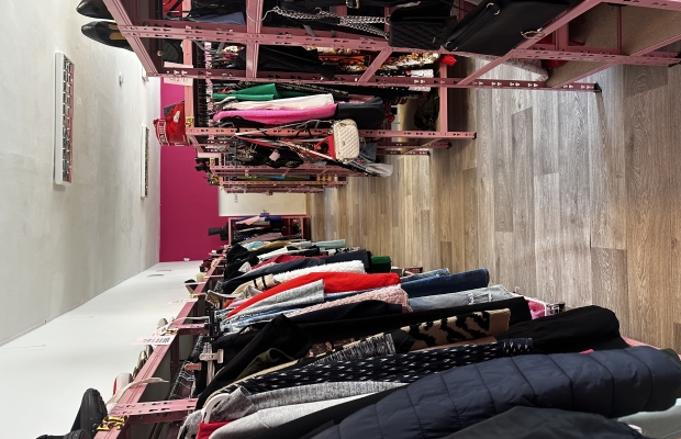 A functioning flea market in Tallinn for sale, a turnkey solution