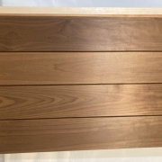 A manufacturer of sauna materials is looking for an investor