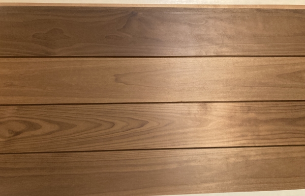 A manufacturer of sauna materials is looking for an investor