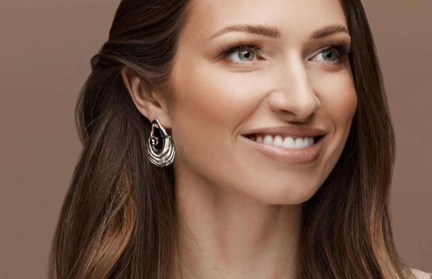 Nordic jewelry brand/e-shop - 77% margin - 10k customer base
