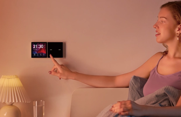 Operating Smart Home + smart locks business (inventory ~€10,000 + partners)