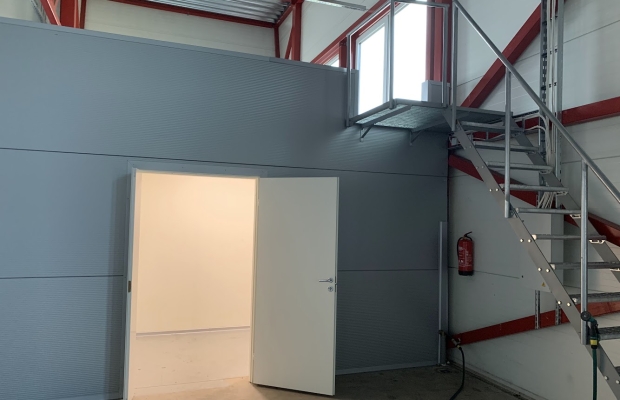 Сдается коммерческое помещение, склад, 375,7 м² - Tiigi tee 2, Оссу, Камбьяская волость, Тартумаа
