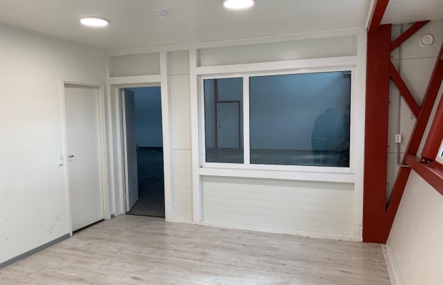 Сдается коммерческое помещение, склад, 375,7 м² - Tiigi tee 2, Оссу, Камбьяская волость, Тартумаа