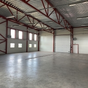 Сдается коммерческое помещение, склад, 375,7 м² - Tiigi tee 2, Оссу, Камбьяская волость, Тартумаа