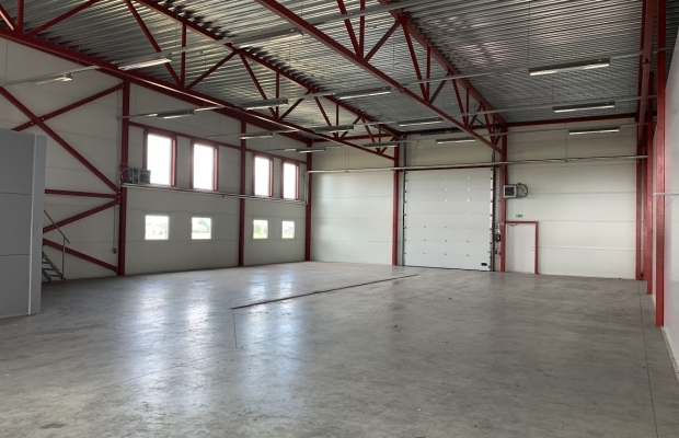 Сдается коммерческое помещение, склад, 375,7 м² - Tiigi tee 2, Оссу, Камбьяская волость, Тартумаа