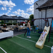 An operating and well-functioning cafe in Jüri with all the necessary equipment is for sale. During the year of operation, the cafe has developed a well-known brand and a loyal clientele.