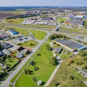 Jüri keskus, äriedu toetav asukoht