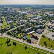 Jüri keskus, äriedu toetav asukoht