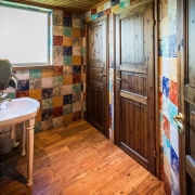 Tegutsev pubi Rapla kesklinnas – hoone, maa, inventar ja seadmed