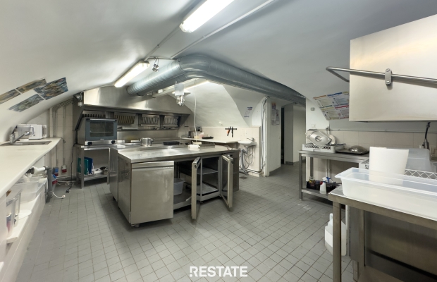 MÜÜA RAHAVOO-OBJEKT VANALINNAS | 171,7 m² ÄRIPIND PIKAL TÄNAVAL