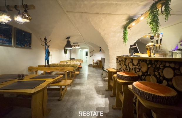 MÜÜA RAHAVOO-OBJEKT VANALINNAS | 171,7 m² ÄRIPIND PIKAL TÄNAVAL