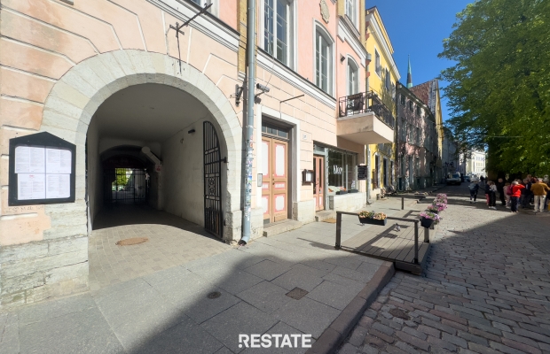 MÜÜA RAHAVOO-OBJEKT VANALINNAS | 171,7 m² ÄRIPIND PIKAL TÄNAVAL