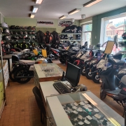 Müüa pika ajalooga ja toimiv mototehnika ettevõte